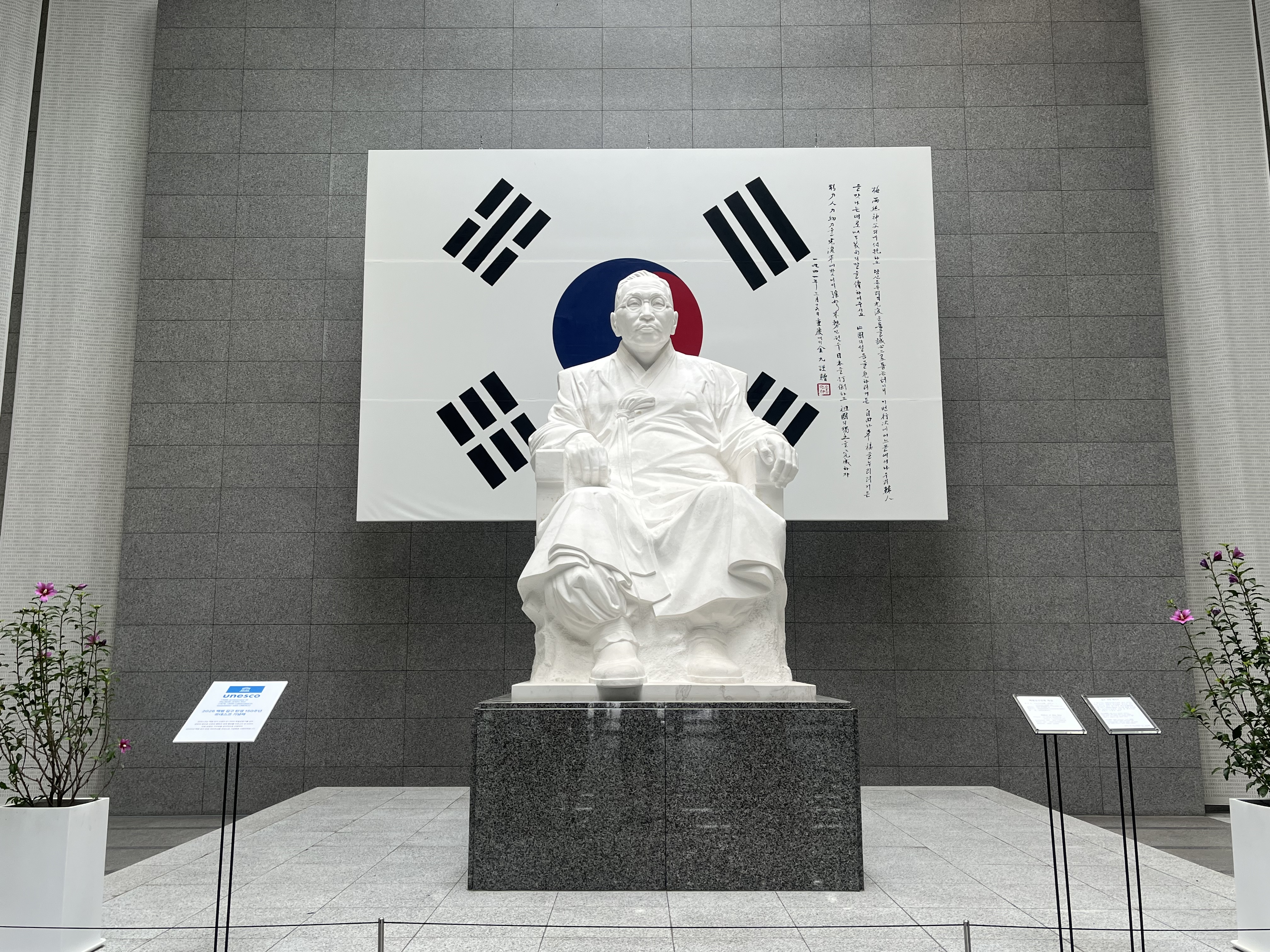 KakaoTalk_20260828_143133236_09.jpg